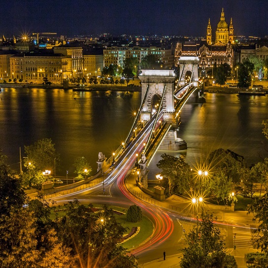 Hongrie : la consolidation budgétaire va limiter la reprise