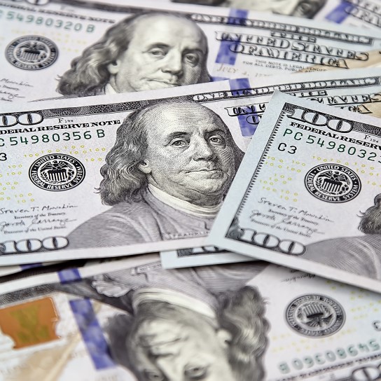 États-Unis : le niveau élevé des taux d’intérêt empêchera toute réduction du déficit budgétaire 