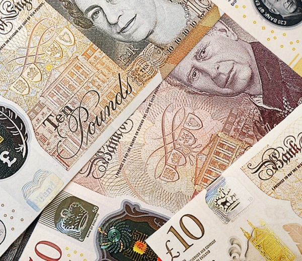 United Kingdom: Debt trajectory under control but significant upside risks  