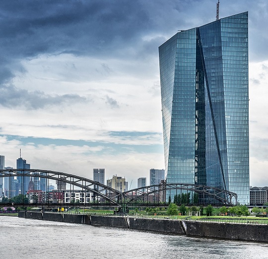 Zone euro : pour la BCE, l’heure du relâchement n’a pas sonné